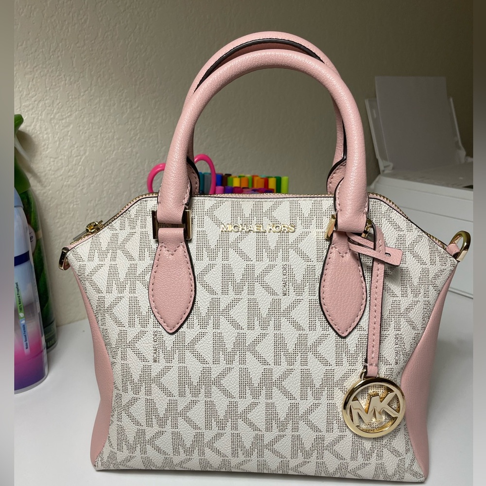 Michael Kors Ciara